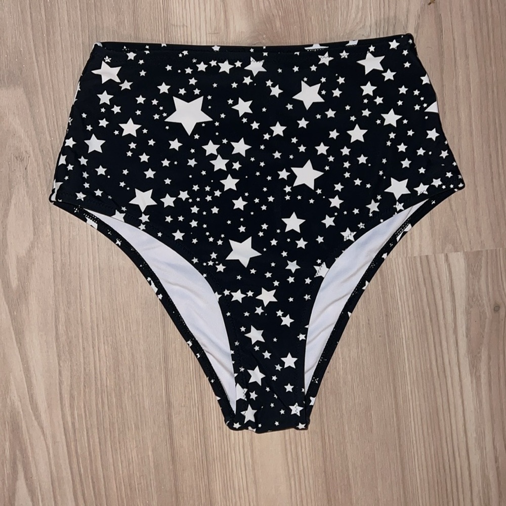Black-and-white cupshe high waisted bikini bottoms